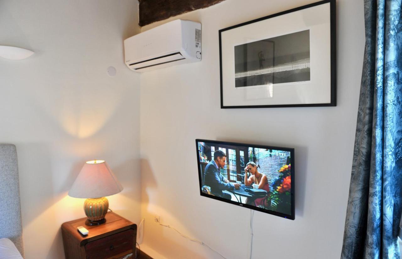 Loft Apartment , La Terrasse Centre Ville D'Arles, Екстериор снимка